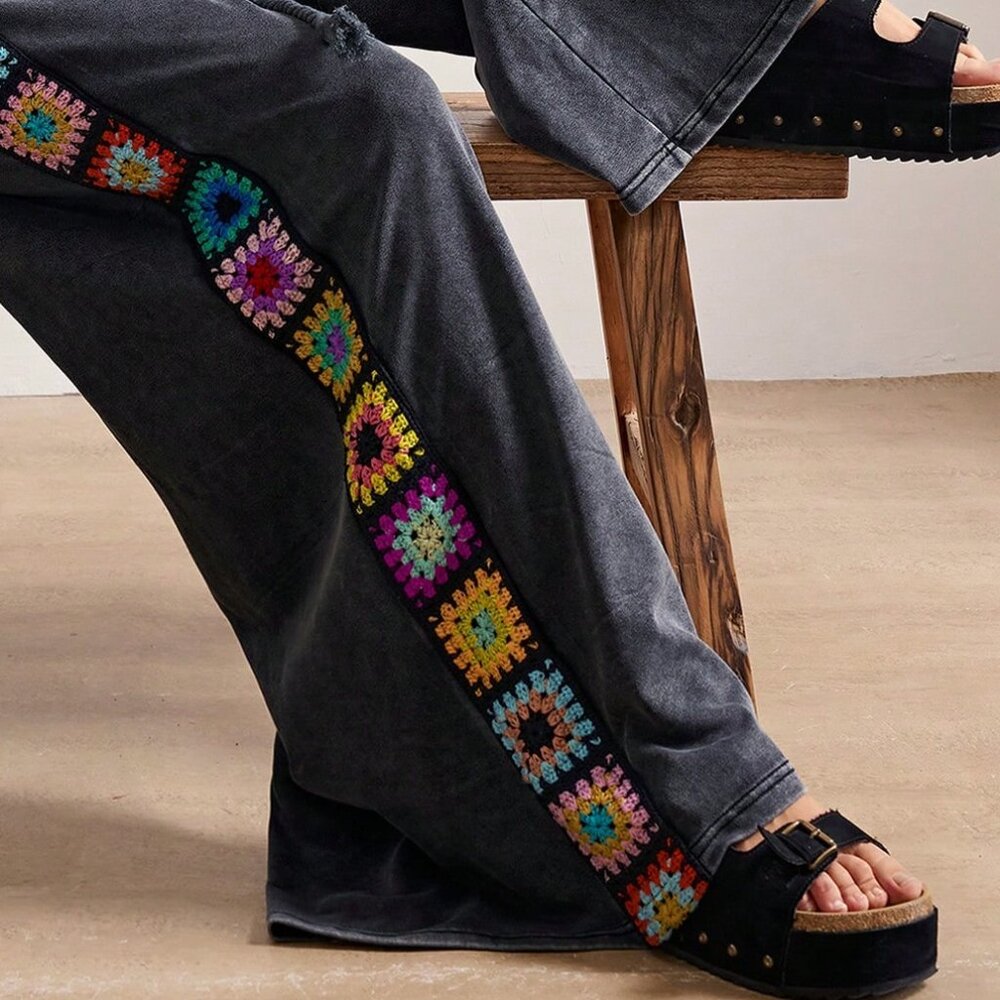 Black Casual Women's Wide Leg Crochet Patchwork Knit Pants - Picture 4 of 8